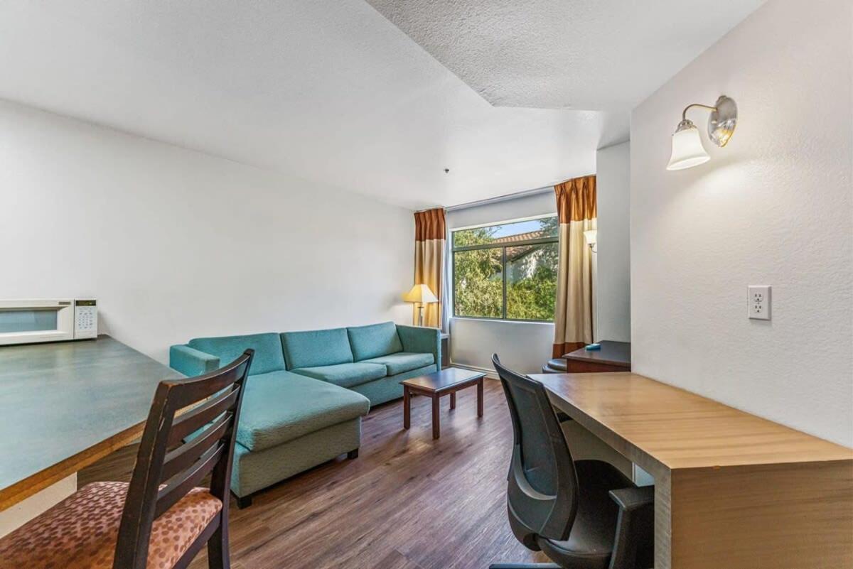 Chandler 1 Bedroom Apt エクステリア 写真